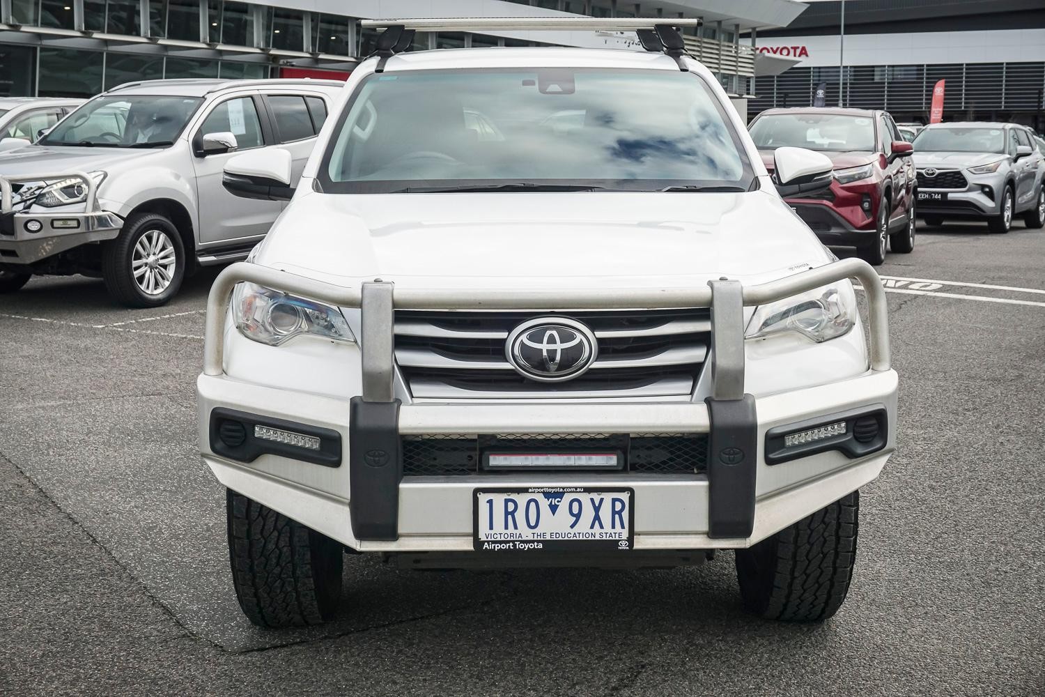 Toyota Fortuner image 3