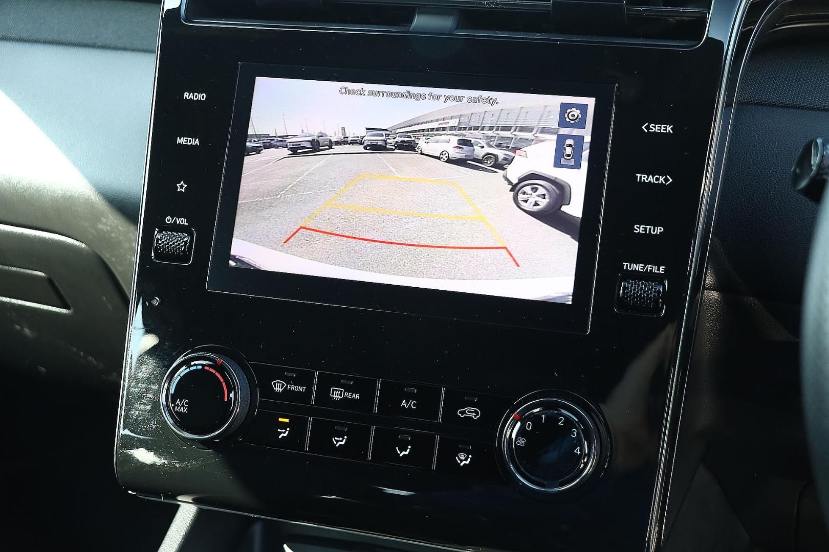 Hyundai Tucson image 4