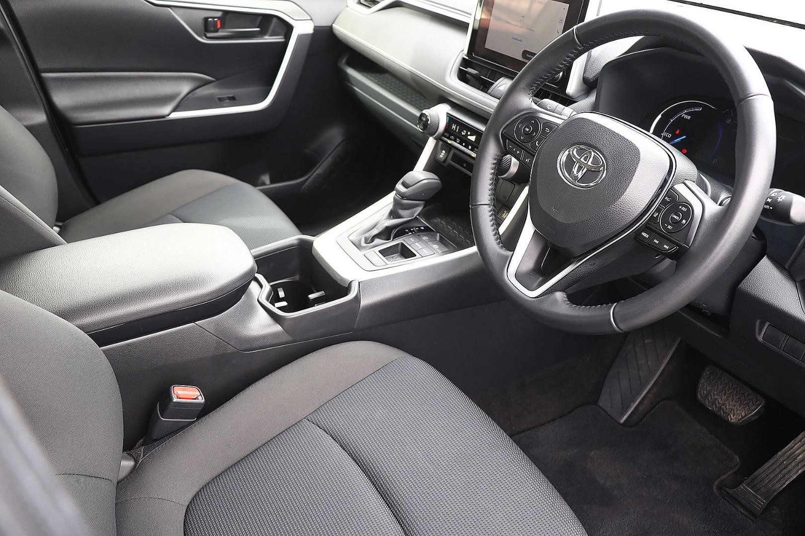 Toyota Rav4 image 4