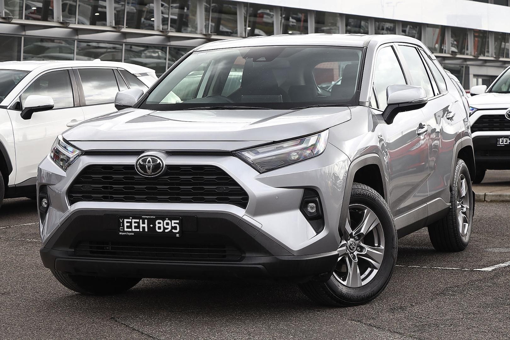 Toyota Rav4 image 3