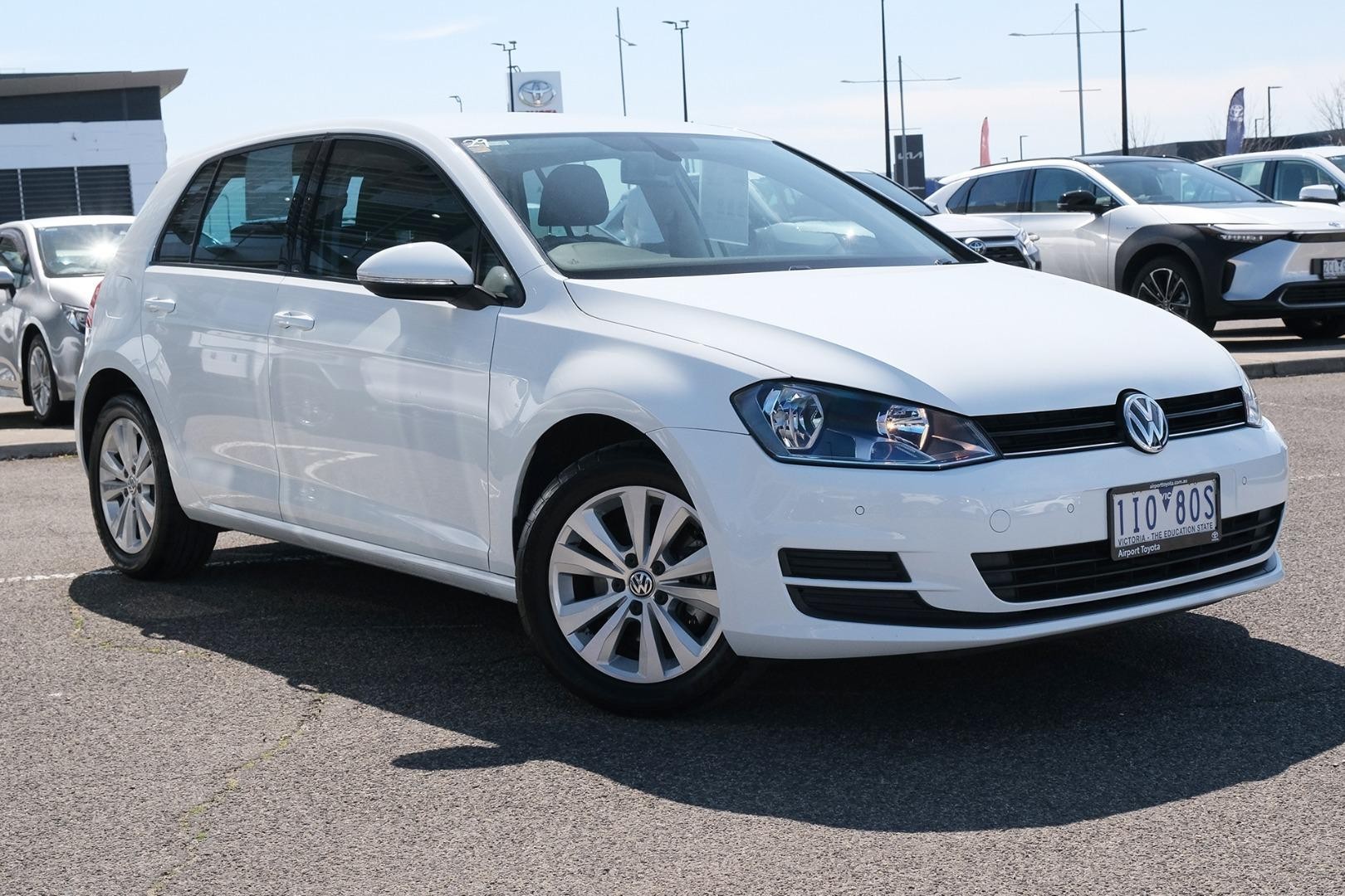 Volkswagen Golf image 1