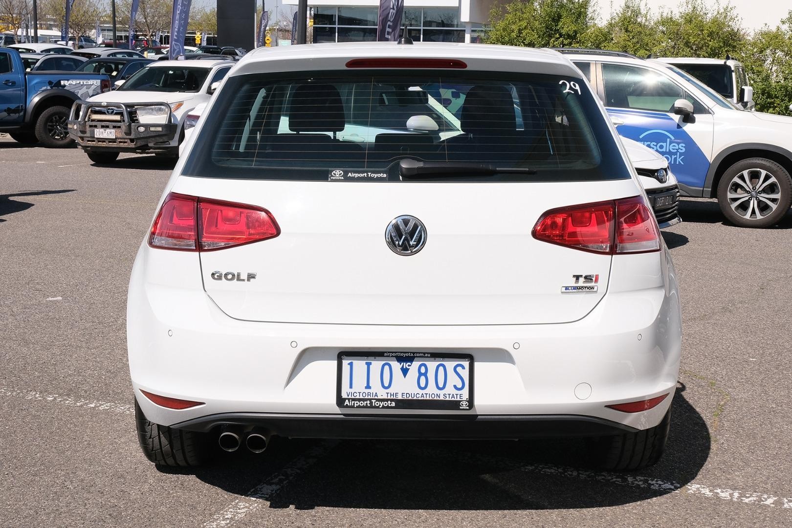 Volkswagen Golf image 4