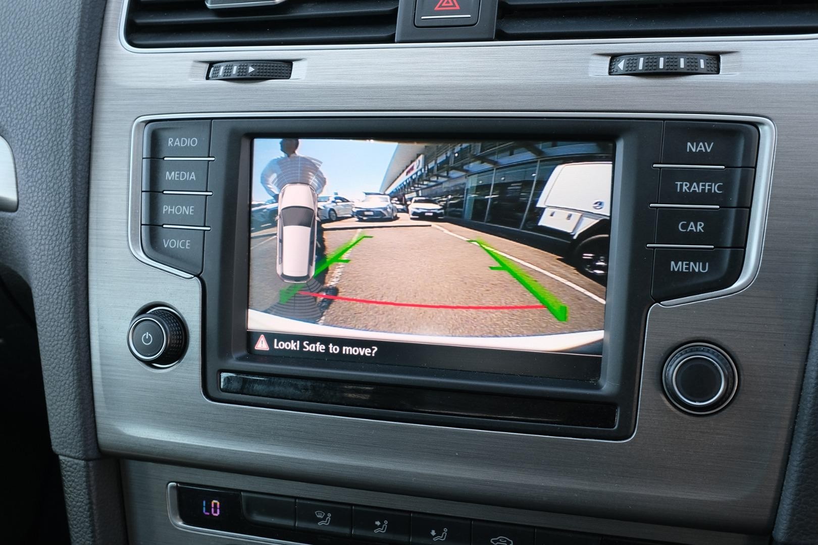 Volkswagen Golf image 3