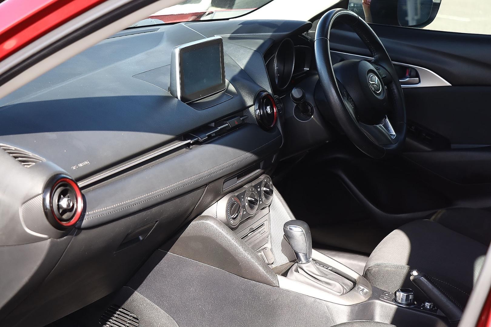 Mazda Cx-3 image 2