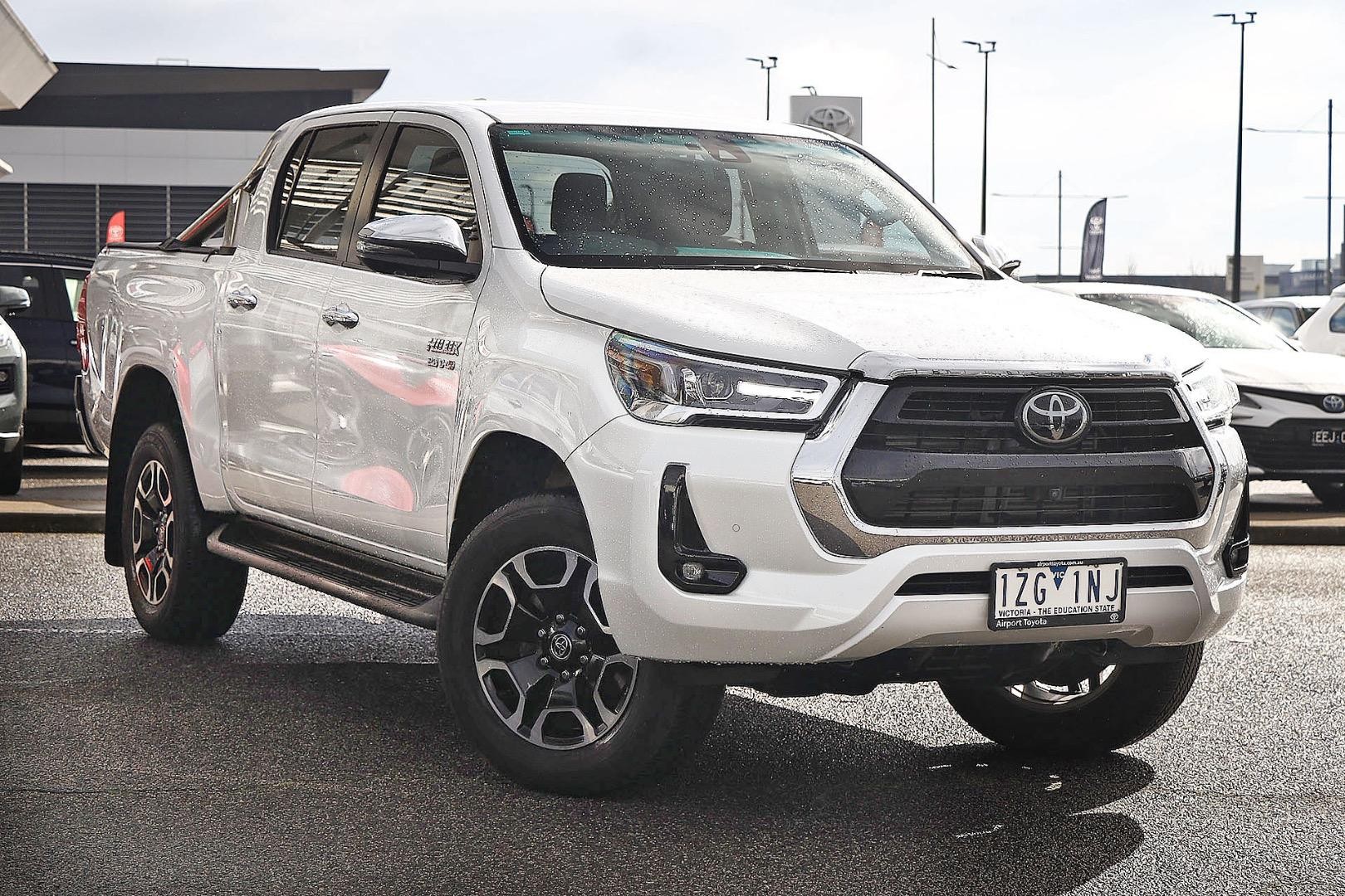 Toyota Hilux image 1