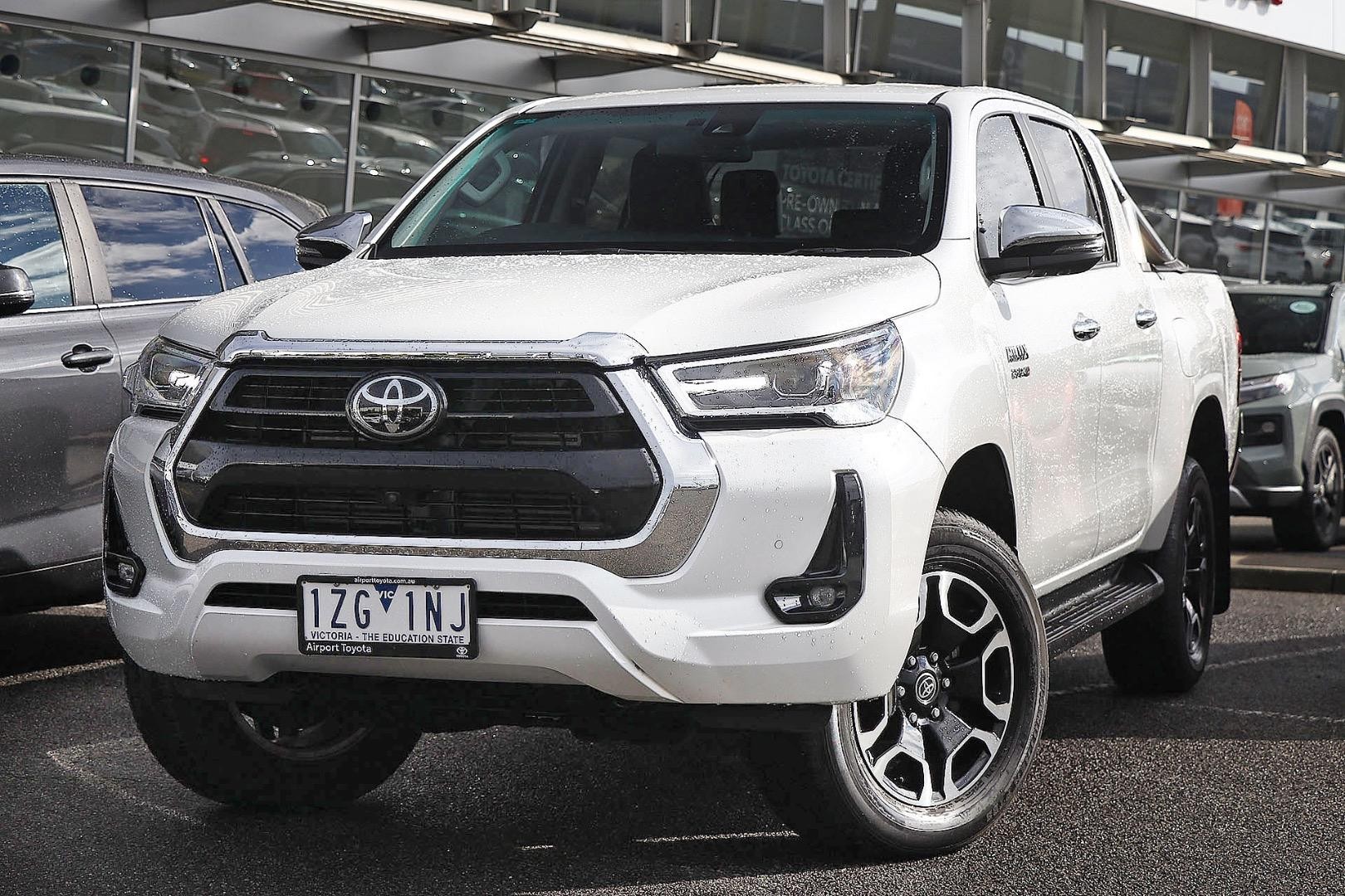 Toyota Hilux image 3