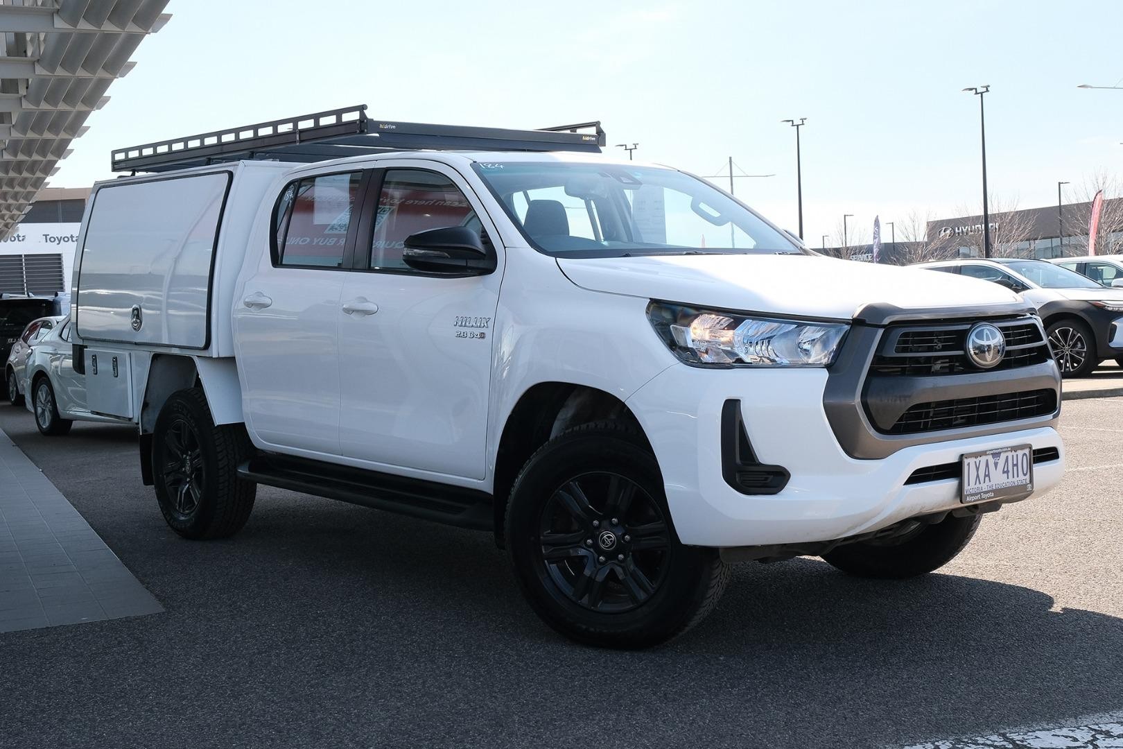 Toyota Hilux image 1