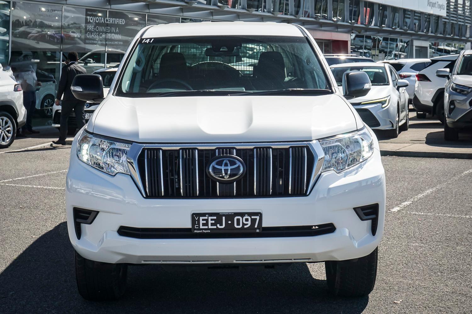 Toyota Landcruiser Prado image 3