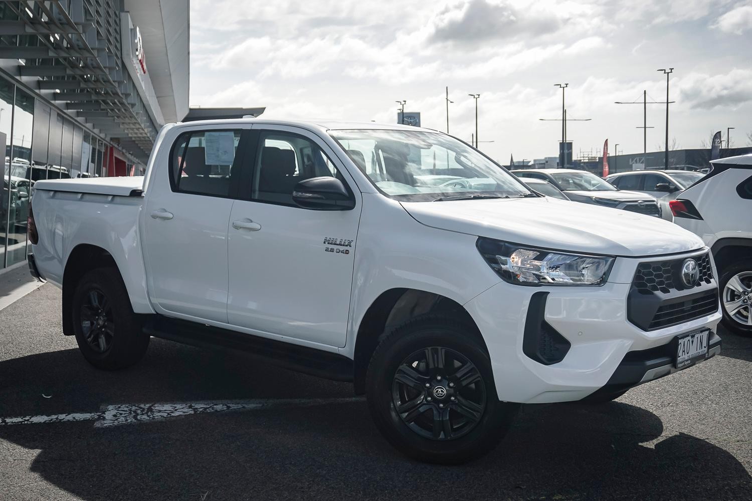Toyota Hilux image 1