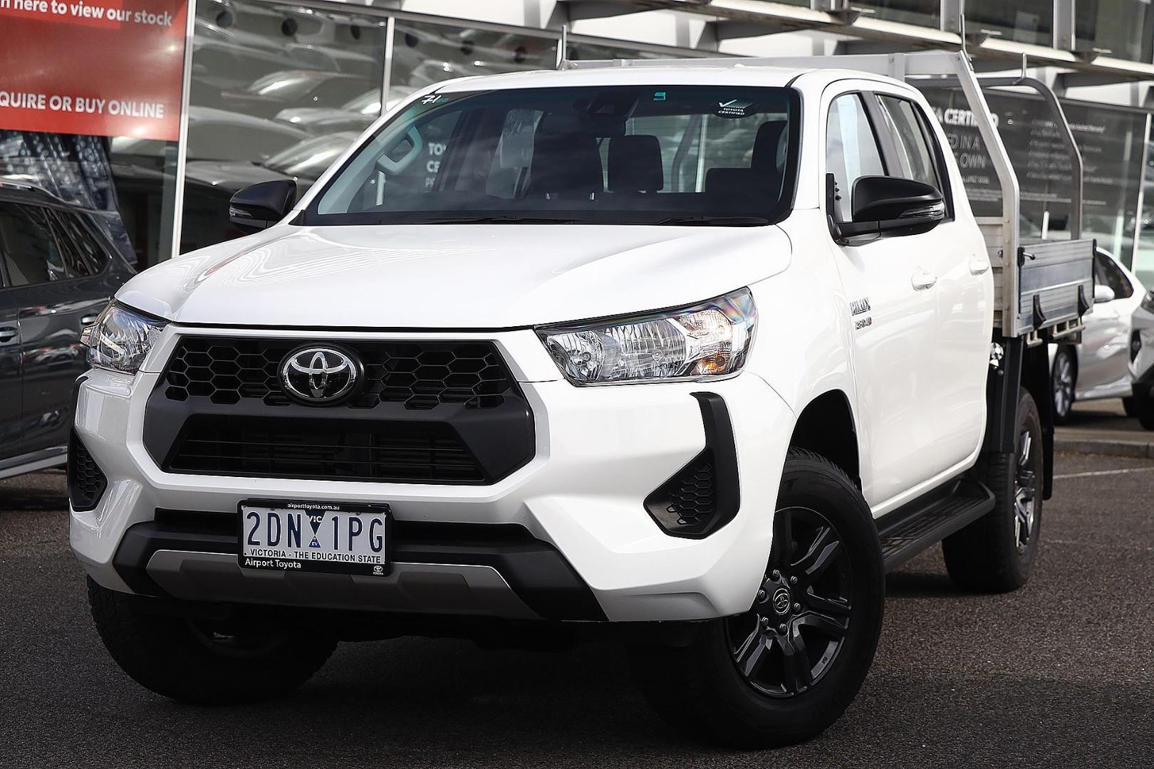 Toyota Hilux image 3