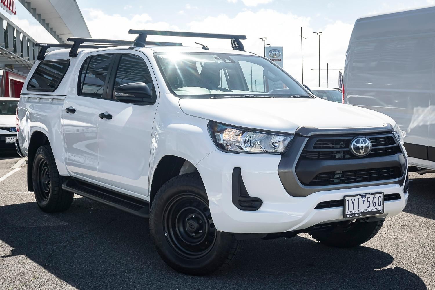 Toyota Hilux image 1