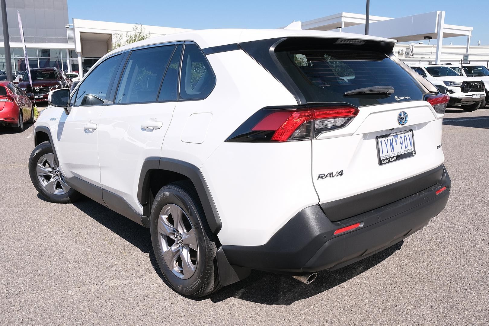 Toyota Rav4 image 4