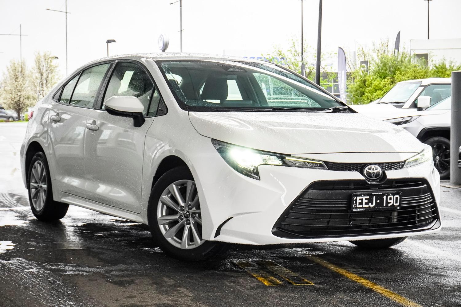 Toyota Corolla image 1