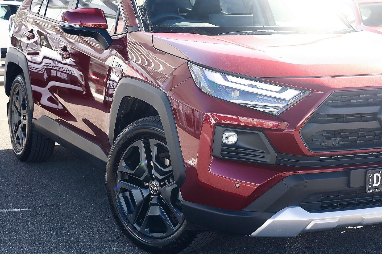 Toyota Rav4 image 4