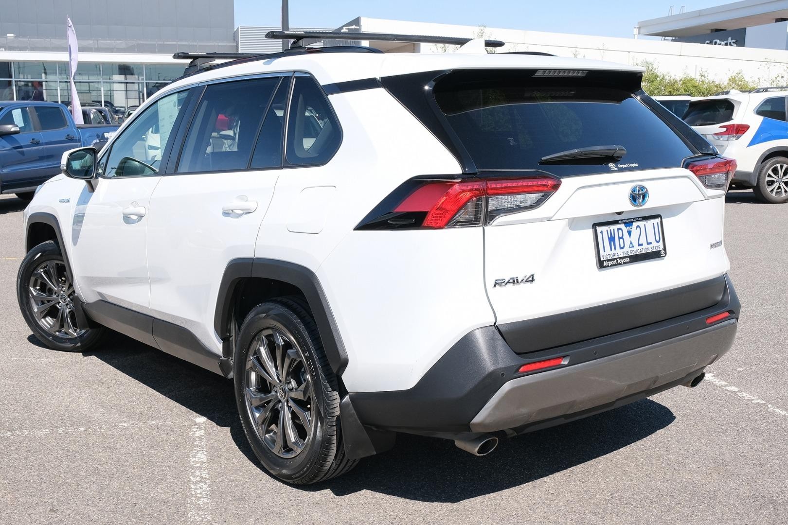 Toyota Rav4 image 4