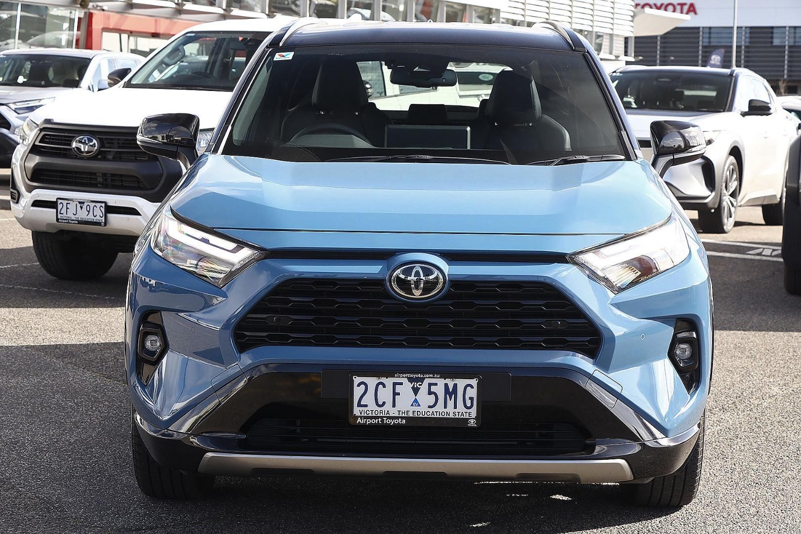 Toyota Rav4 image 4