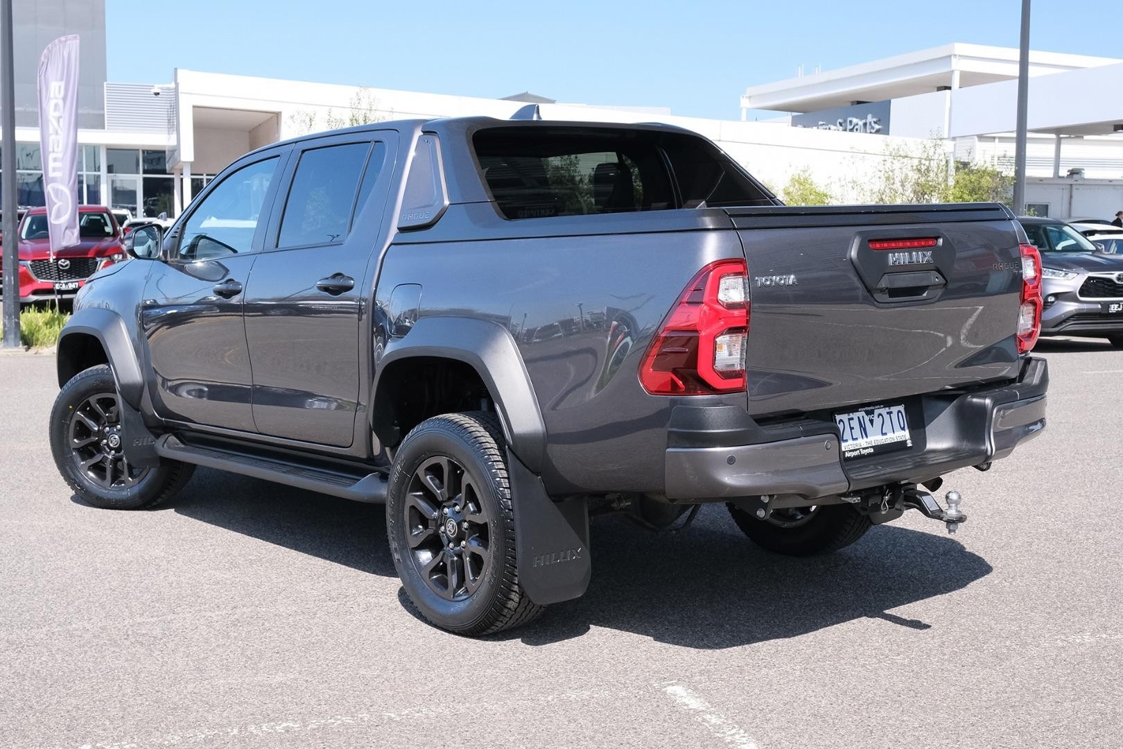 Toyota Hilux image 4