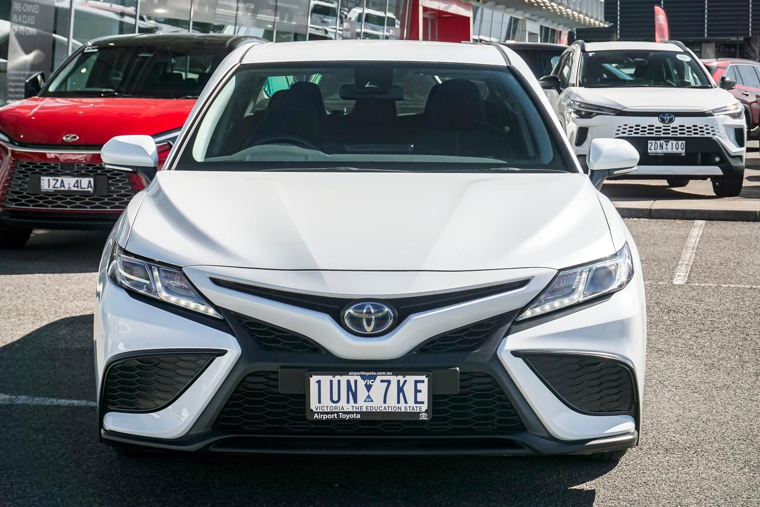 Toyota Camry image 3