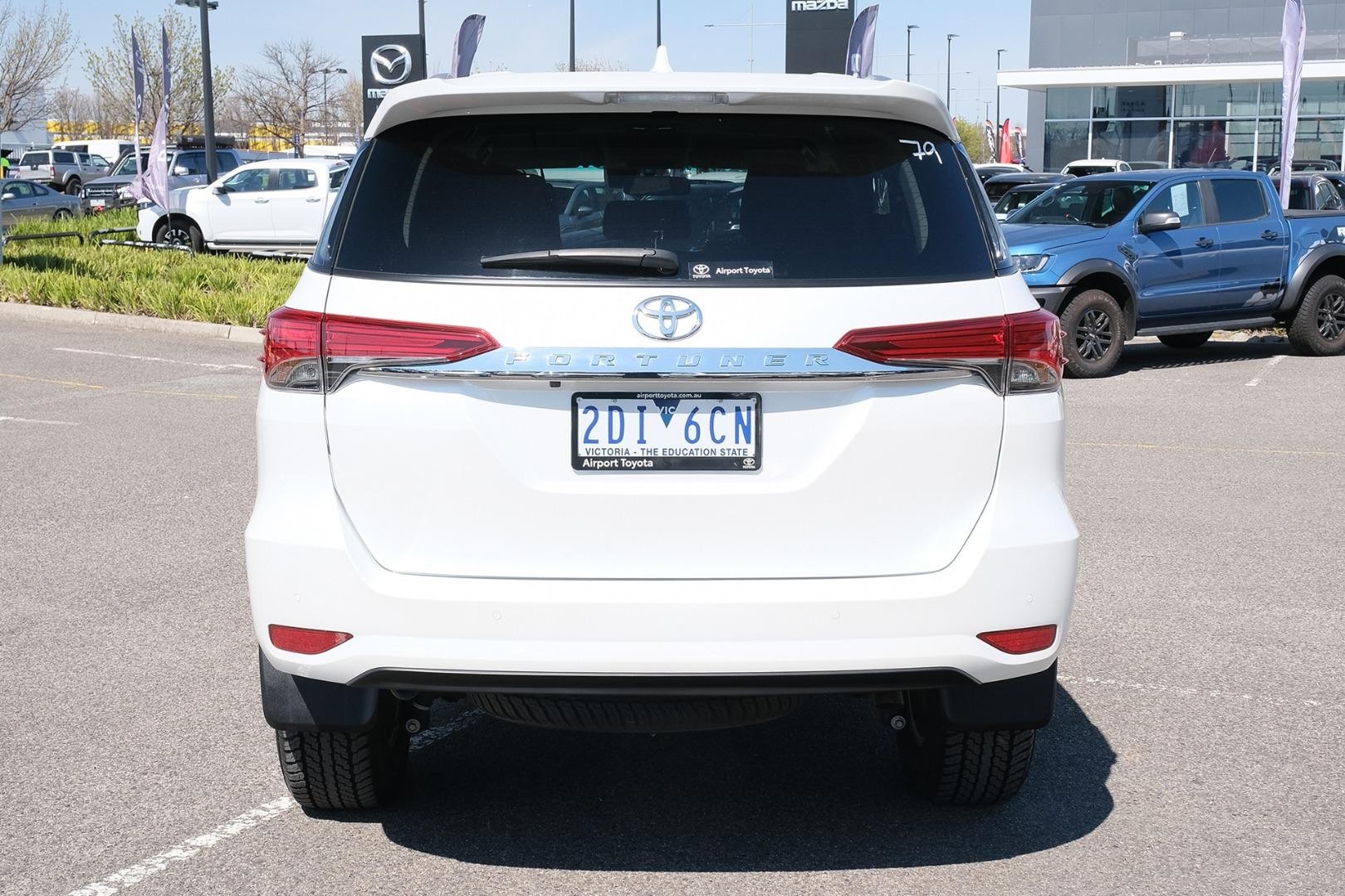 Toyota Fortuner image 4