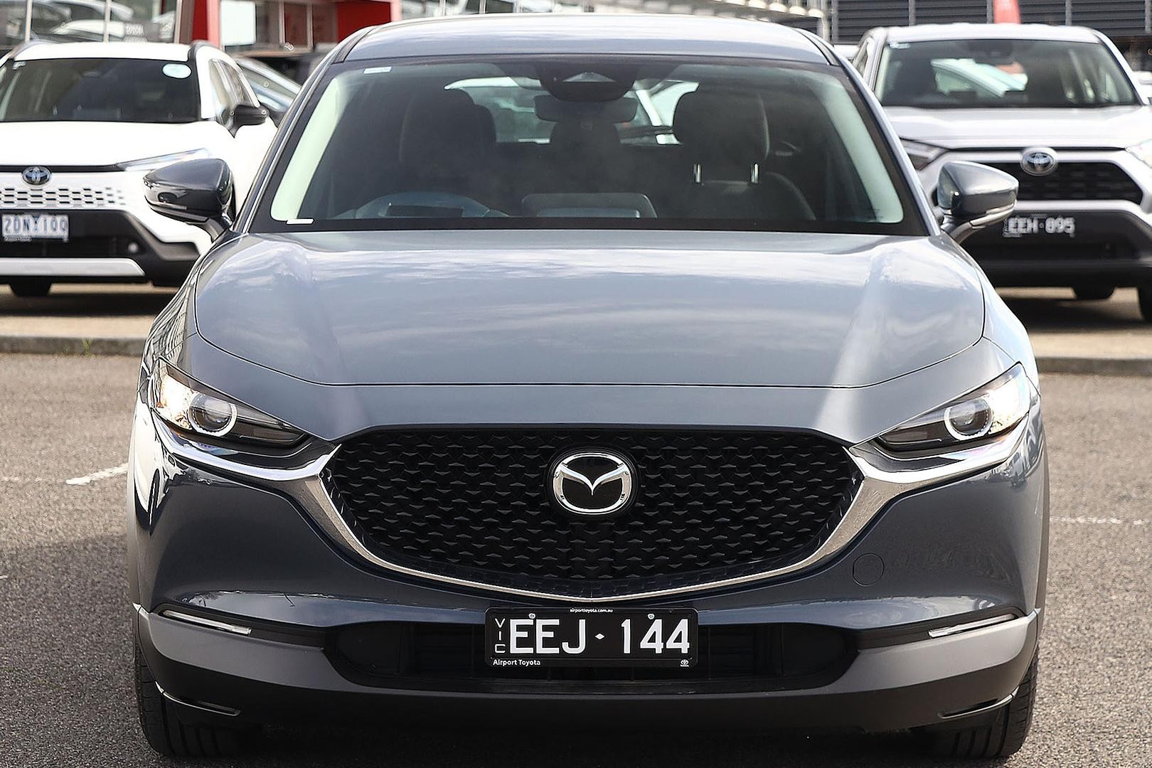 Mazda Cx-30 image 2