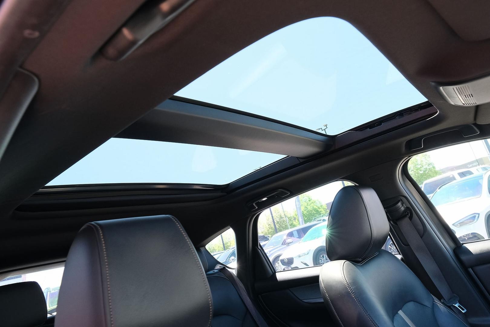 Mazda Cx-60 image 2