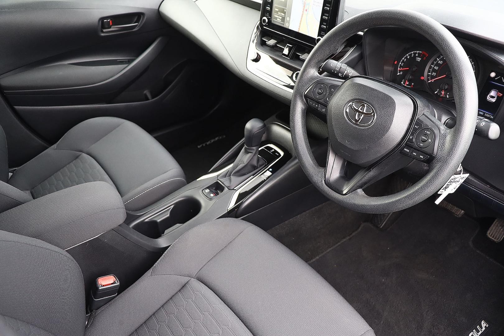 Toyota Corolla image 3