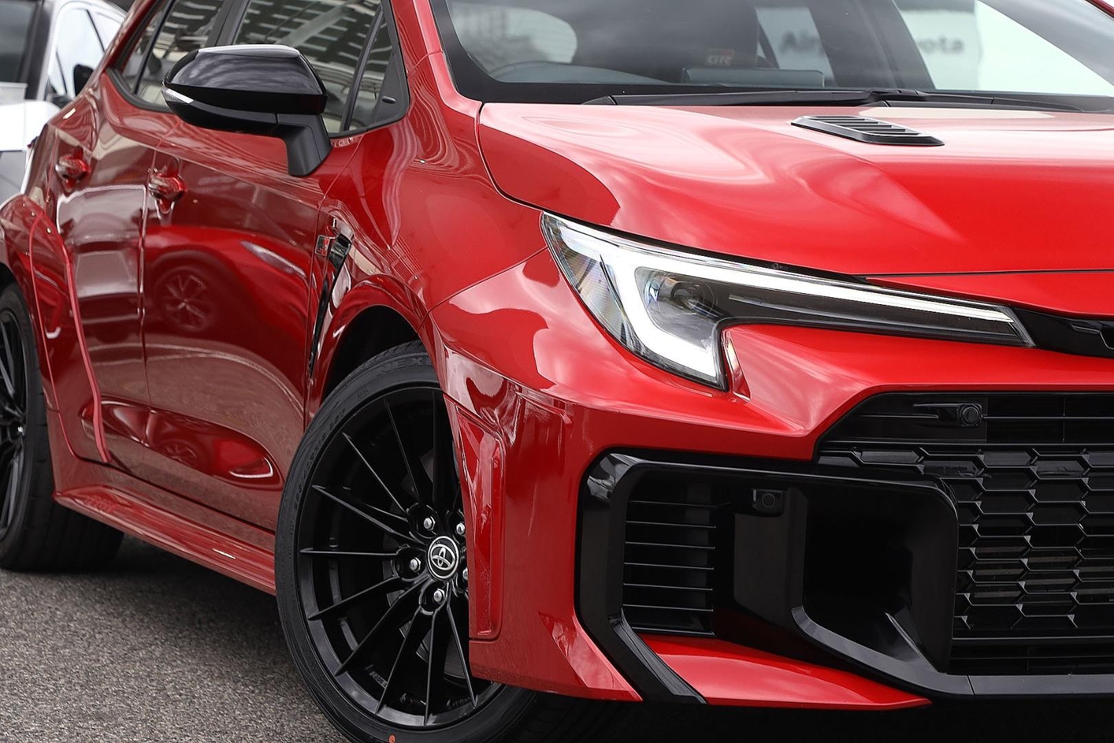 Toyota Corolla image 2