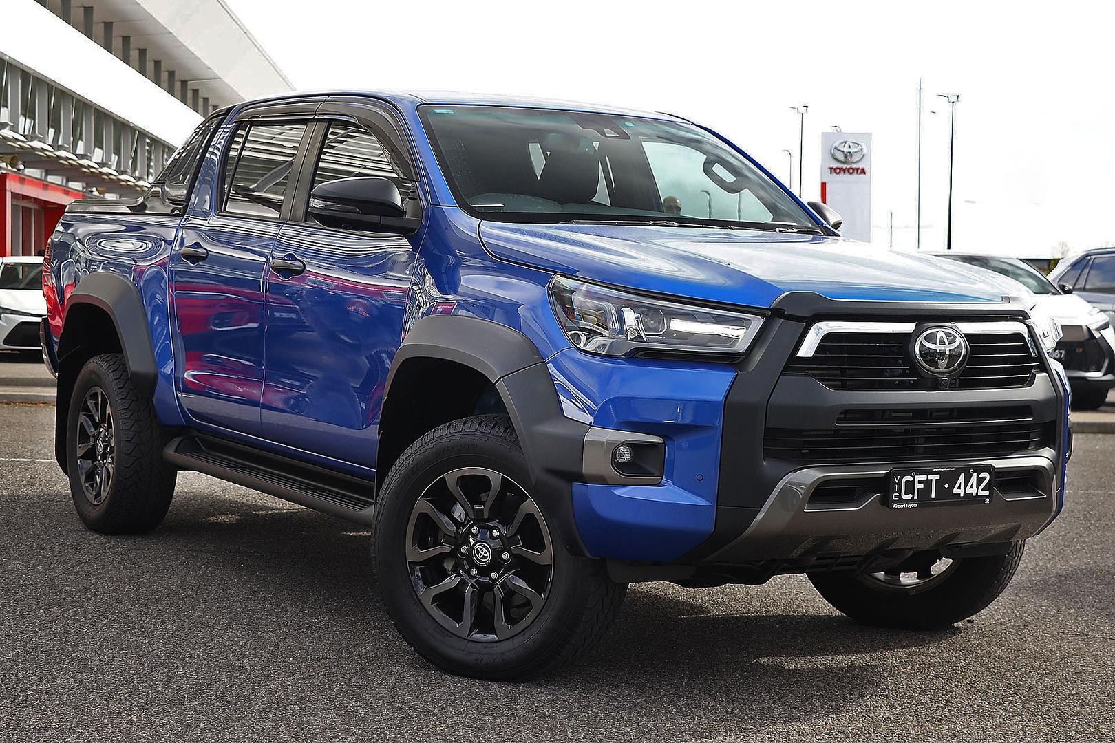 Toyota Hilux image 1