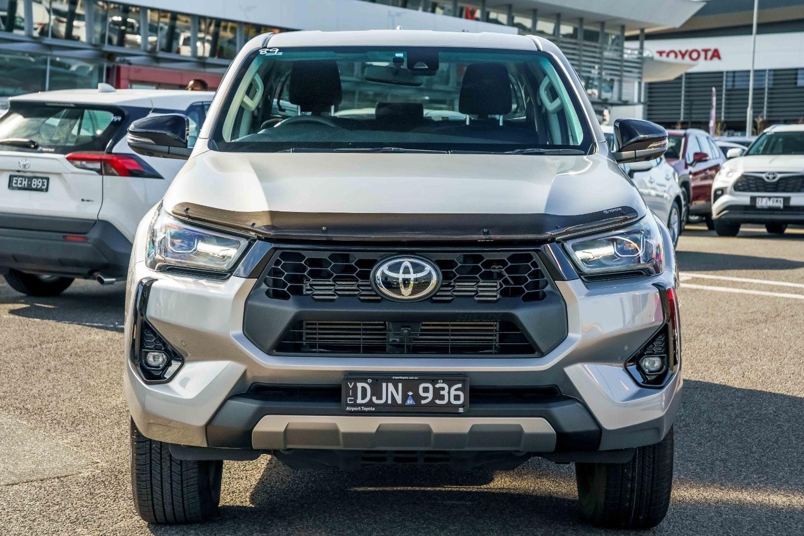 Toyota Hilux image 4