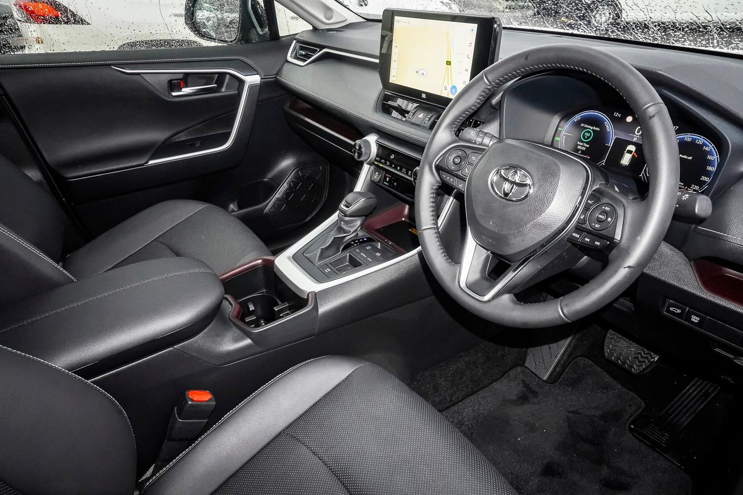 Toyota Rav4 image 4