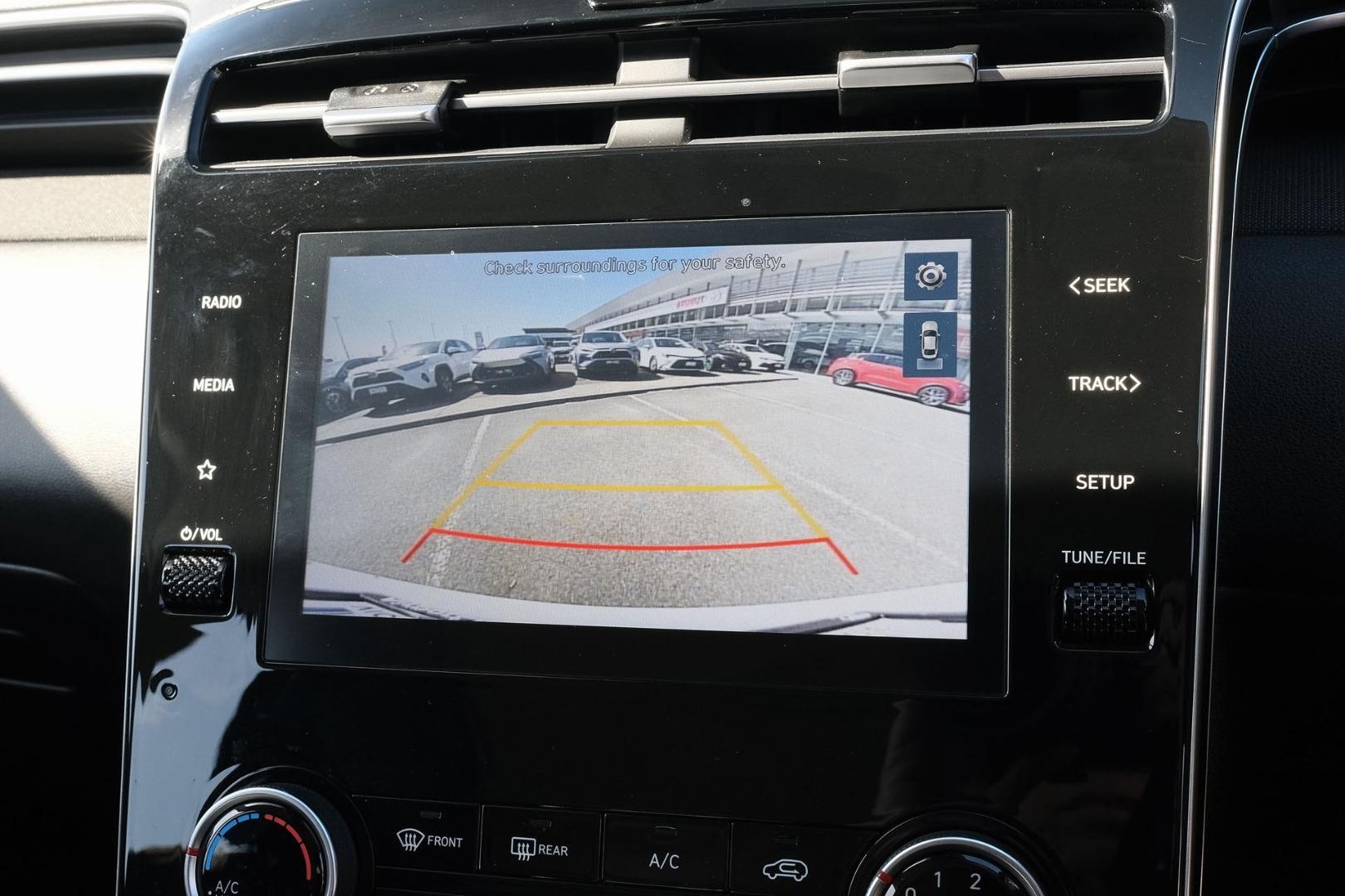 Hyundai Tucson image 3