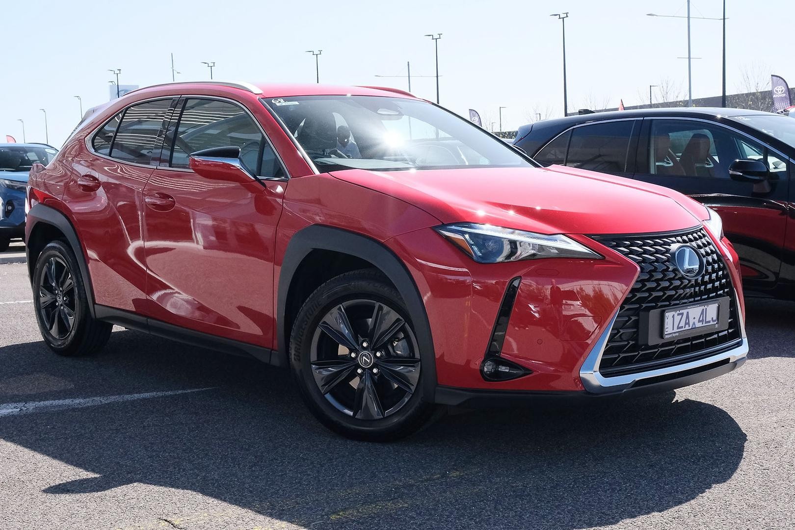 Lexus Ux image 1