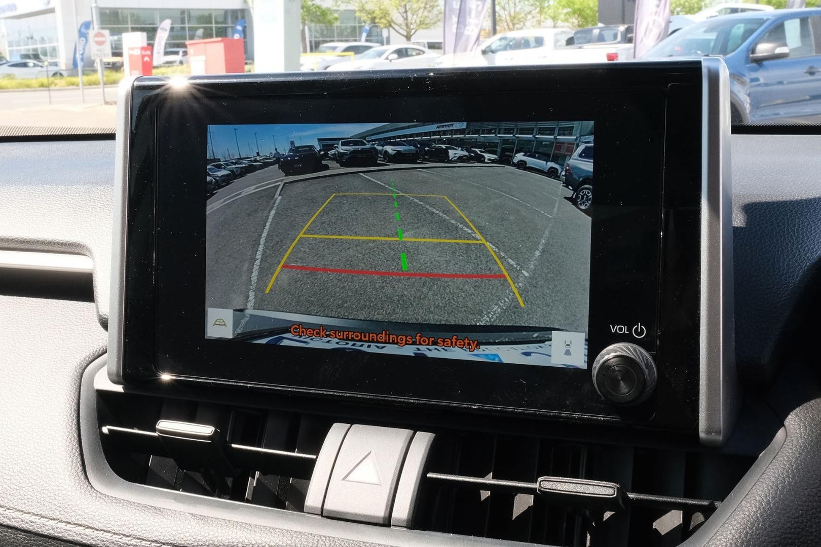 Toyota Rav4 image 3
