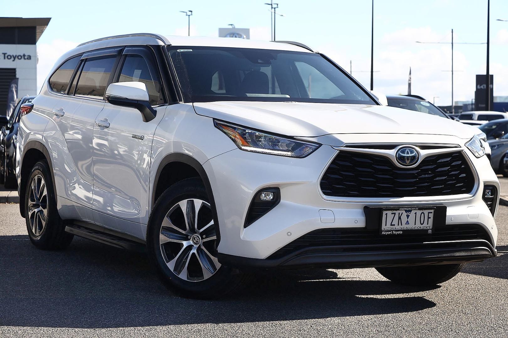 Toyota Kluger image 1
