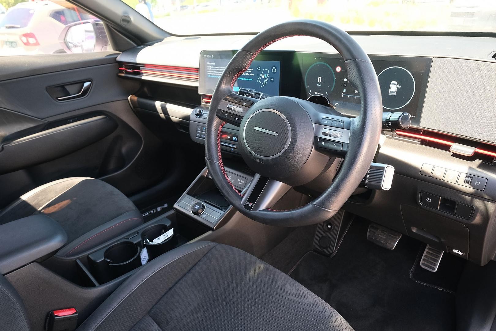 Hyundai Kona image 2