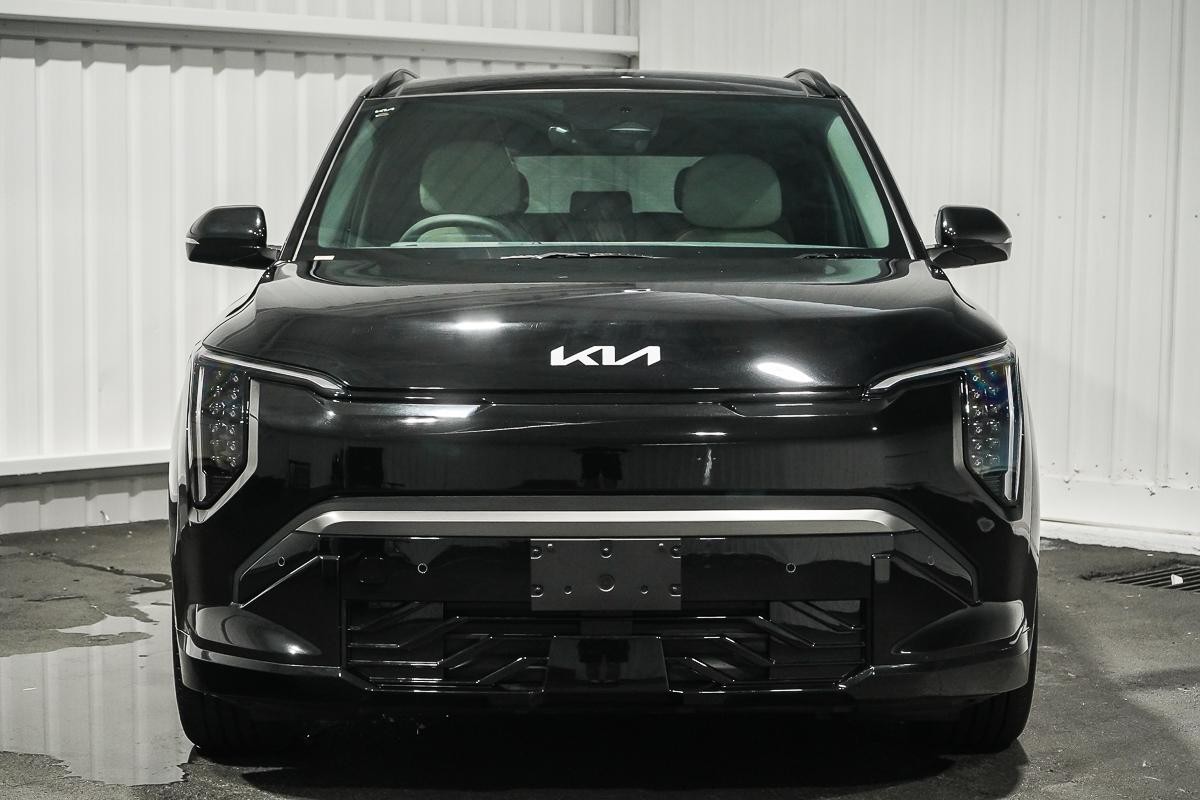 Kia Ev3 image 3