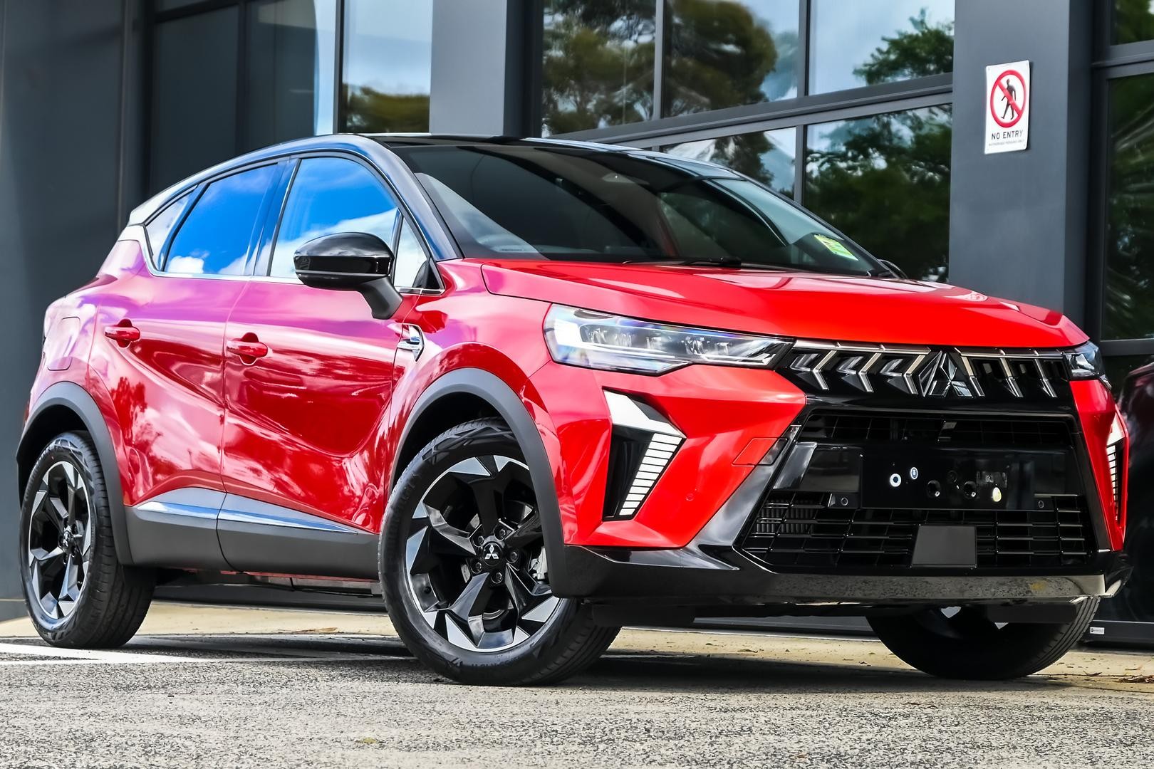 Mitsubishi Asx image 1