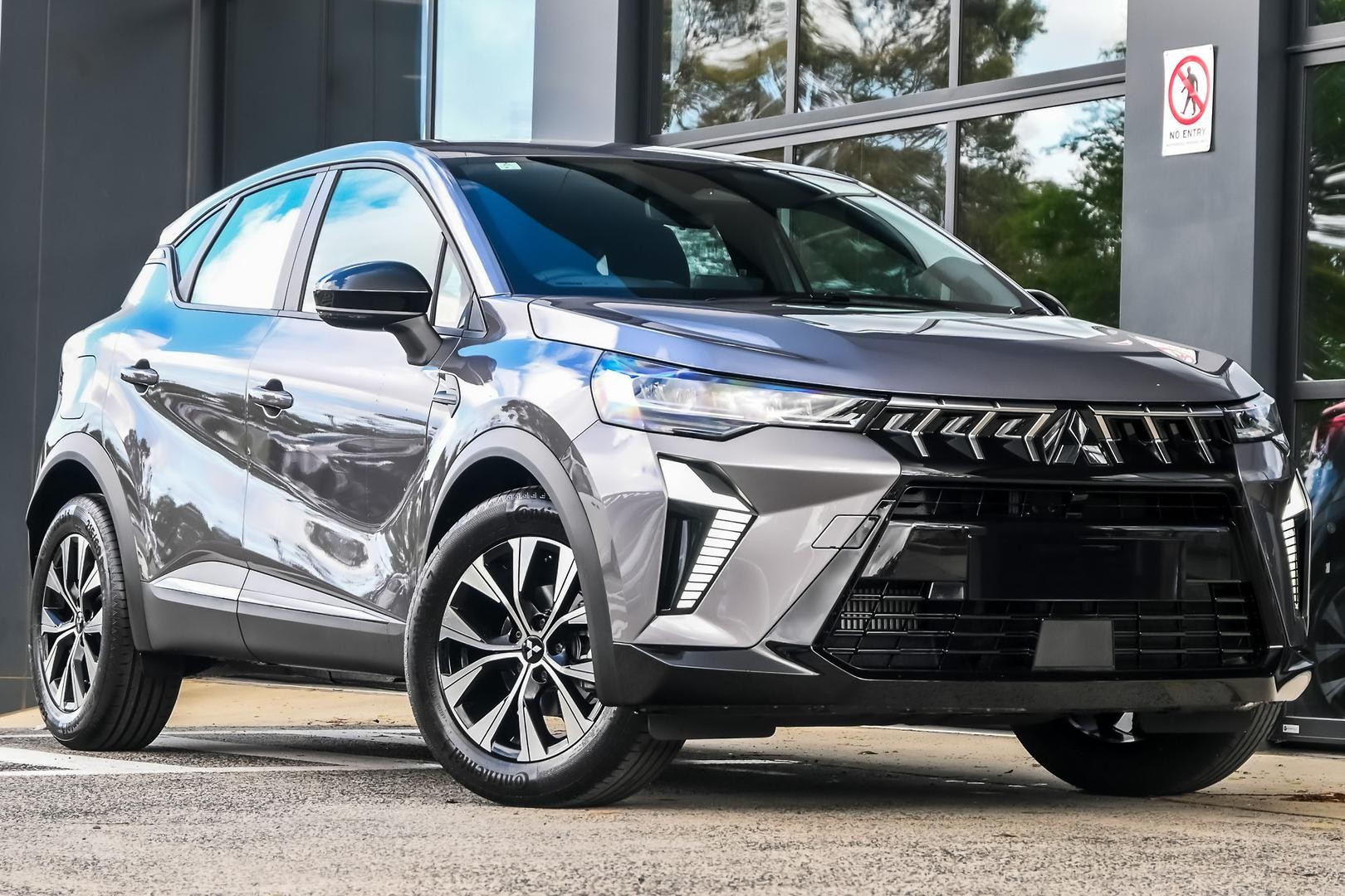 Mitsubishi Asx image 1