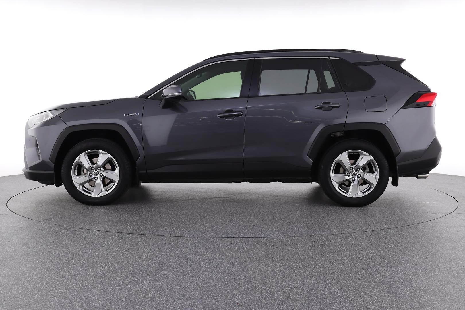 Toyota Rav4 image 3