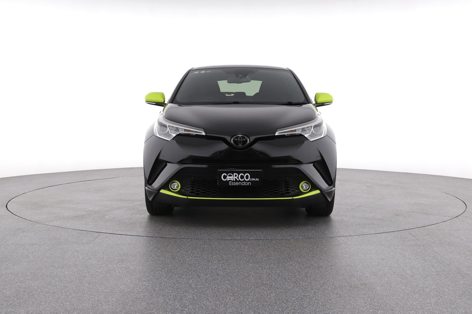 Toyota C-hr image 2