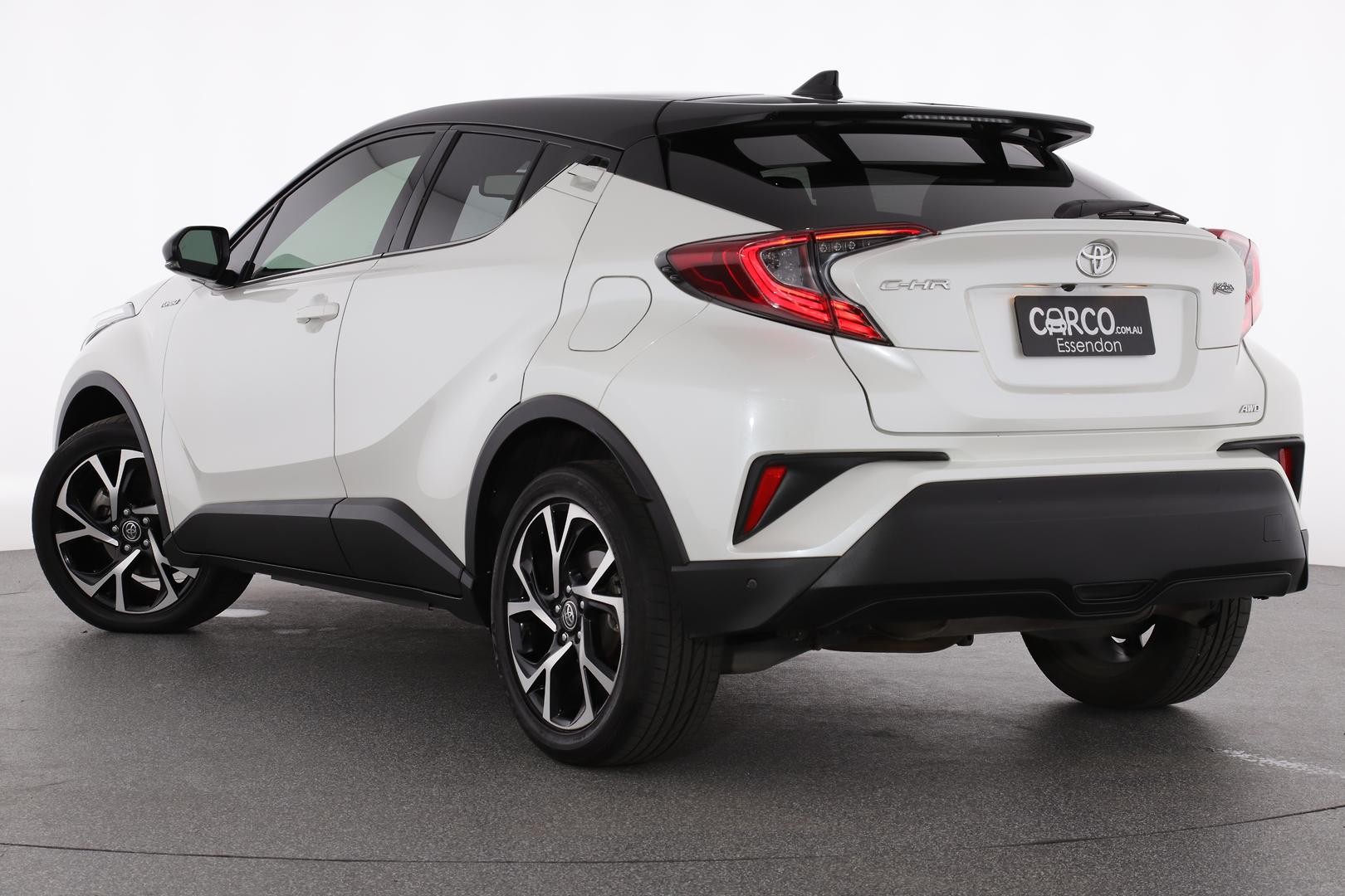 Toyota C-hr image 2