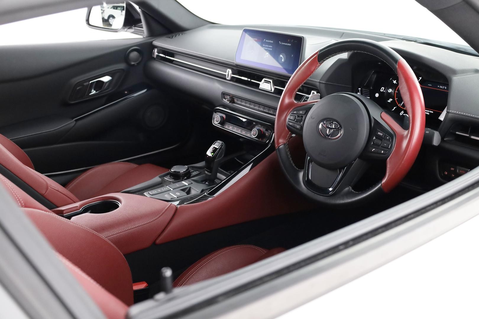 Toyota Supra image 4