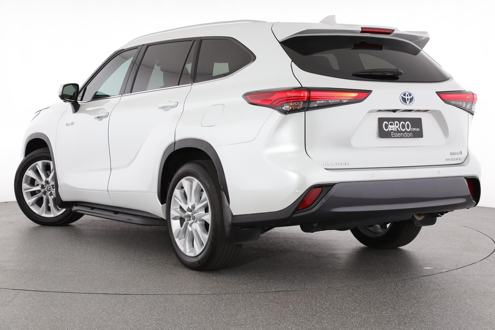 Toyota Kluger image 2