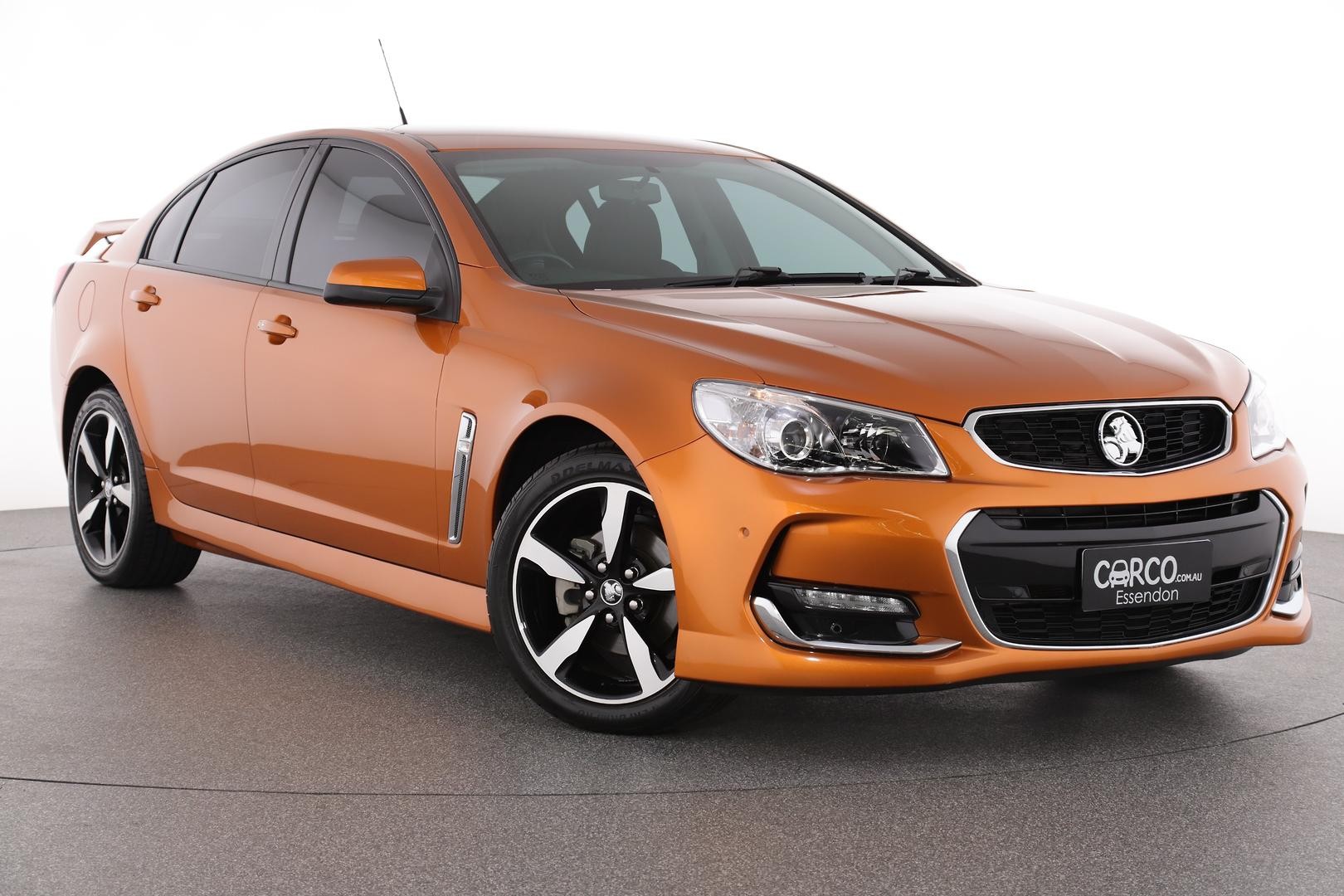 Holden Commodore image 1