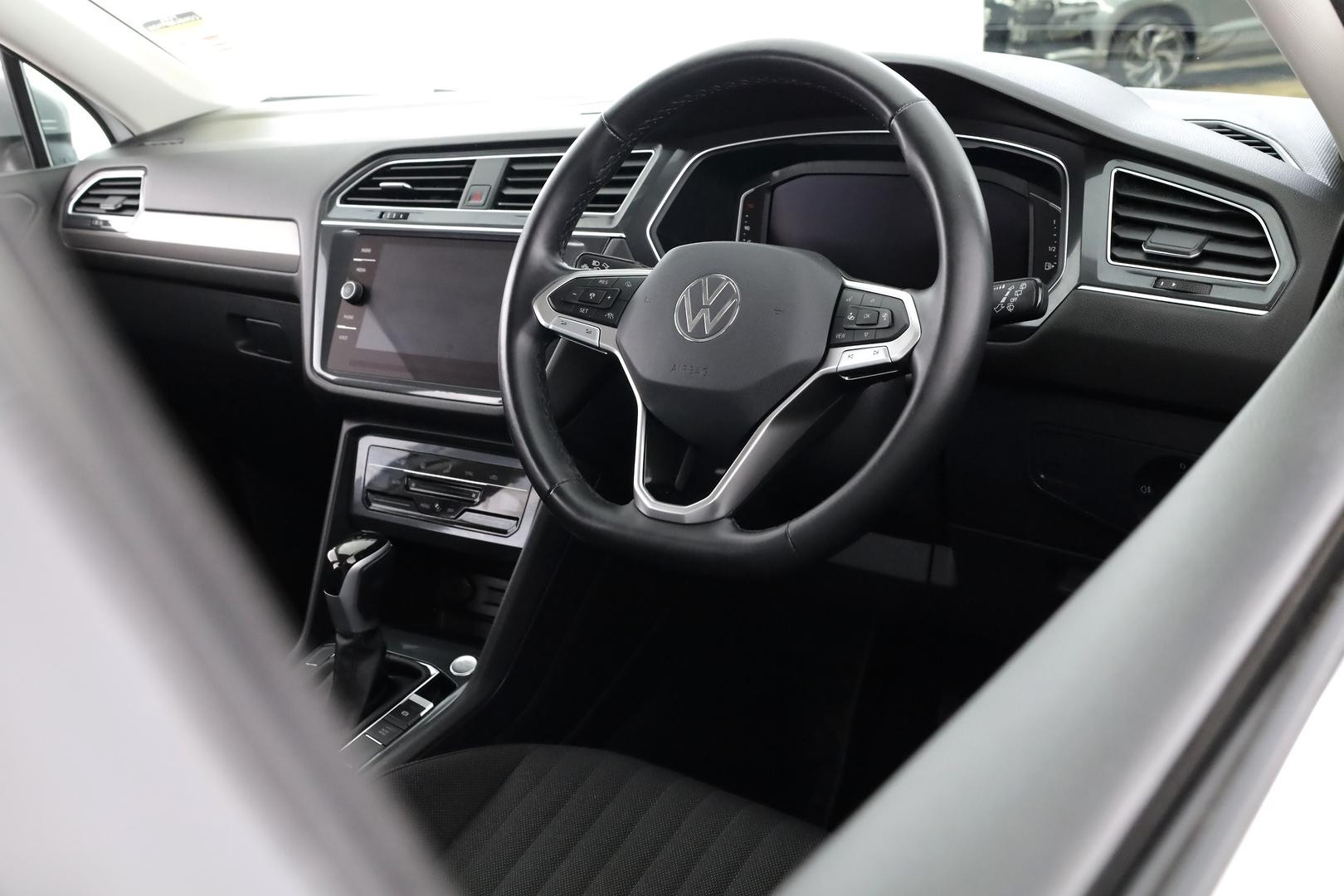 Volkswagen Tiguan image 3