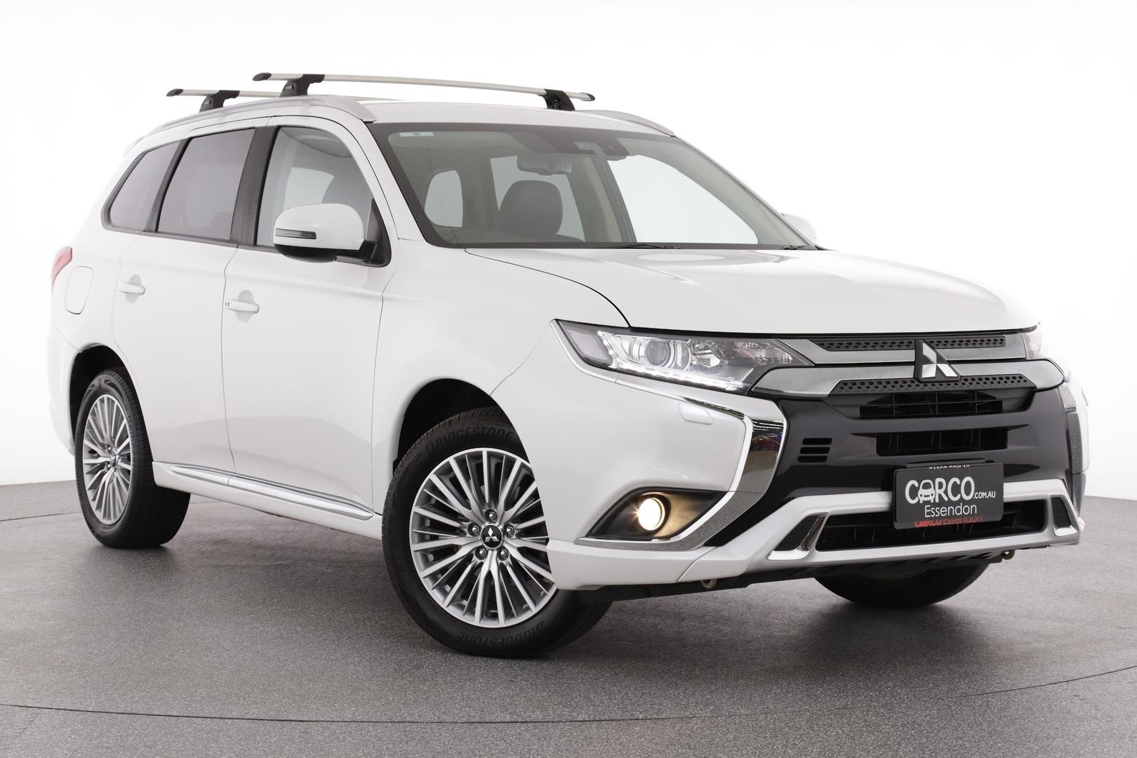 Mitsubishi Outlander image 1