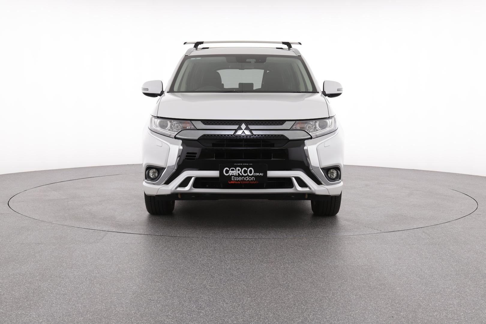 Mitsubishi Outlander image 2