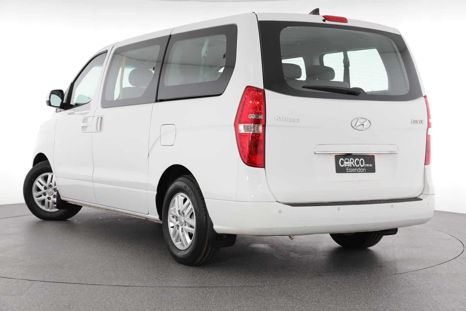 Hyundai Imax image 2