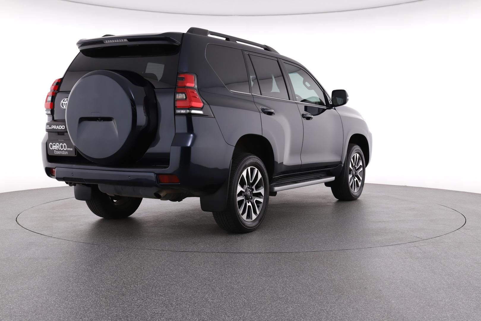 Toyota Landcruiser Prado image 4