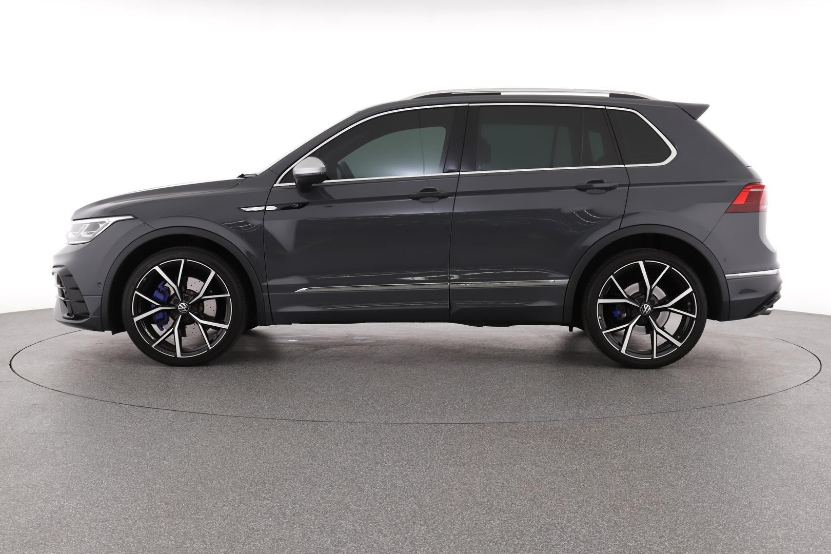 Volkswagen Tiguan image 2